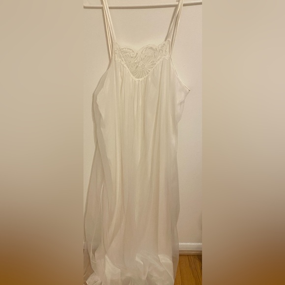 Other - Snow White vintage nightgown